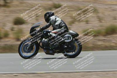 media/Apr-20-2025-AHRMA (Sun) [[393a79c373]]/Race/Group 5/Turn 4b/